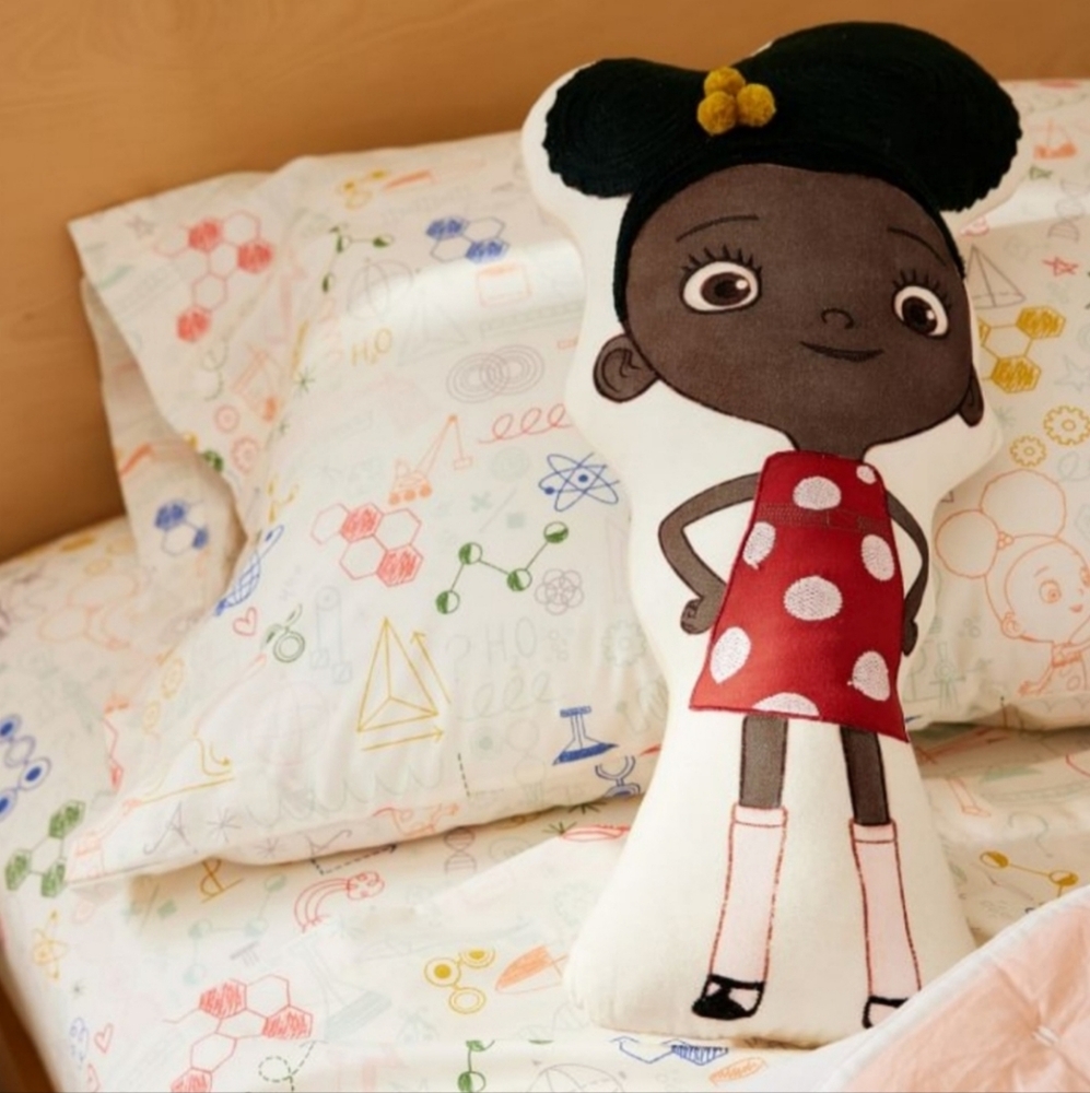 NWT WEST ELM KIDS ADA TWIST SET OF 2 STANDARD PILLOW COVERS